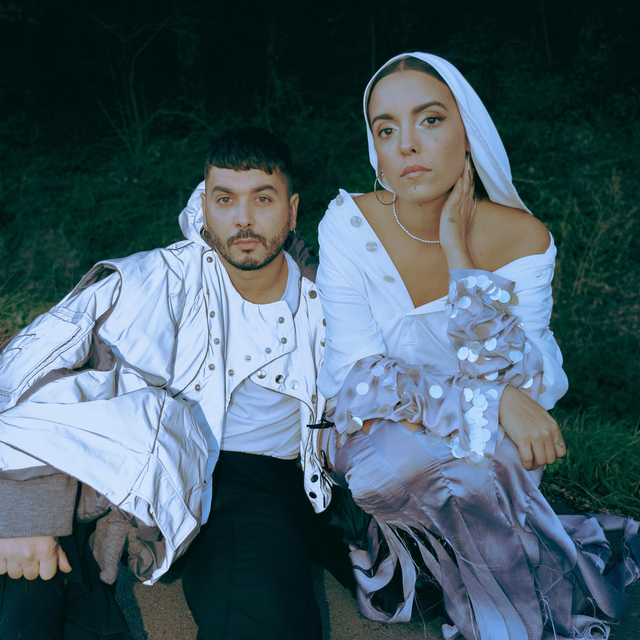 VINIL 7" - NOMÉS VIURE (+ imant-obridor de regal)