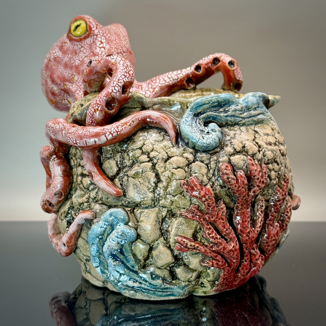 Octopus reef crack pot
