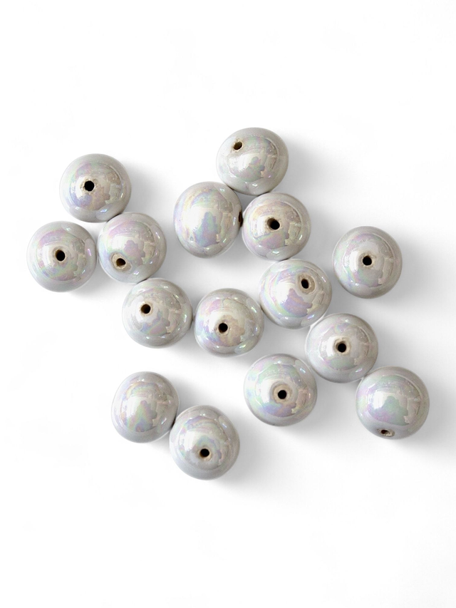 Perle de faïence banche nacrée, semi-ronde, 0,8-0,9 mm x 1 pc