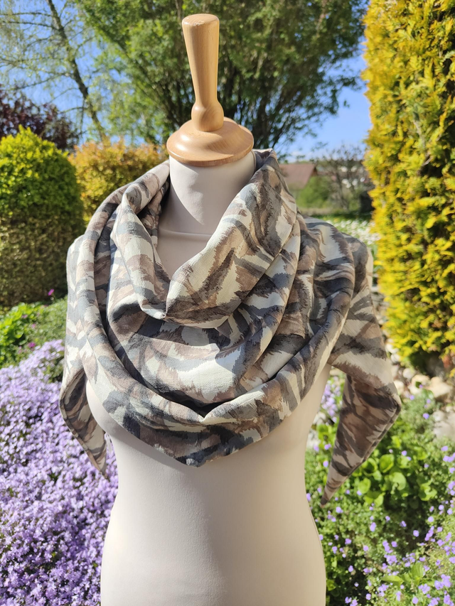 Chèche légère palmier gris