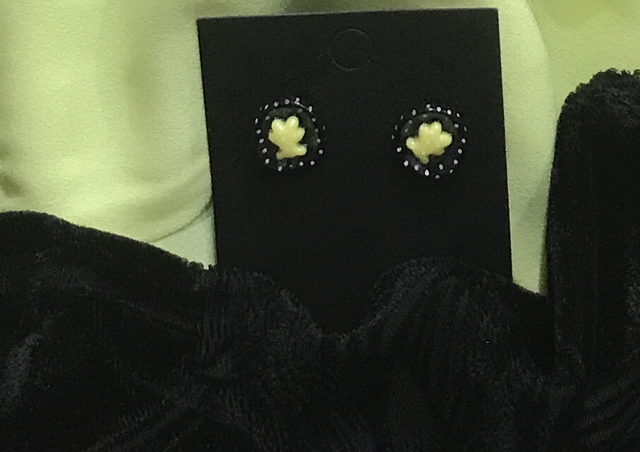 Black Stone Stud Earrings- STU20
