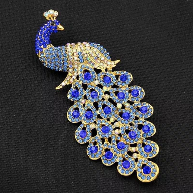 Peacock Shaped Brooch Decorated With Shiny Rhinestones