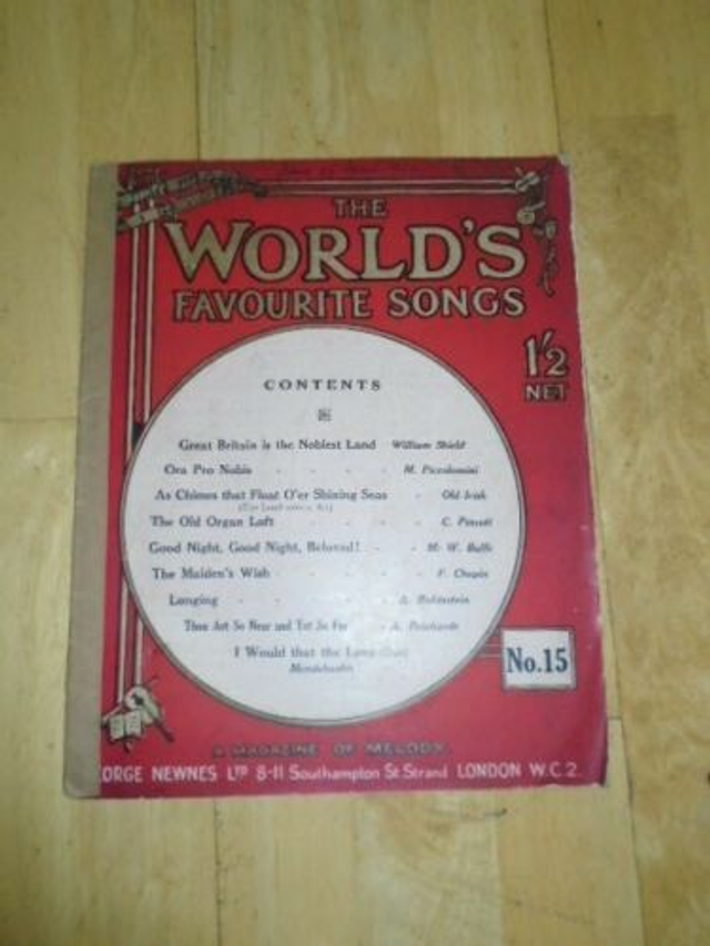 The World's Favourite Songs No 15 Sheet Music Book