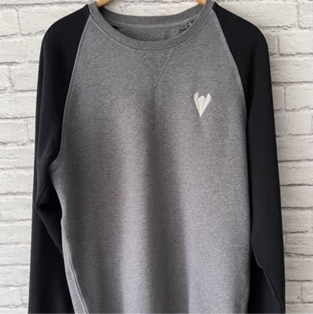 Pull Gris &amp; Noir Premium Clothing 