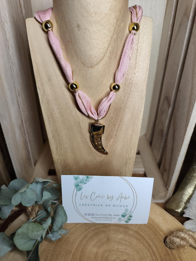 COLLIER TISSU ROSE POUDRE/ CORNE GOLD 0000654