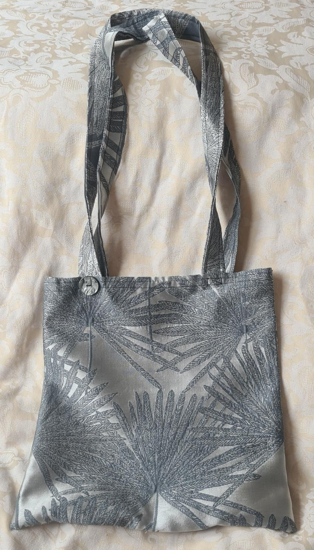 Silver / Grey Leaf Tote Bag