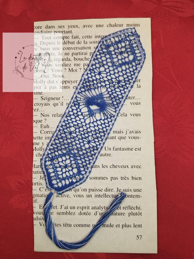 Signet Bleue liserés blanc