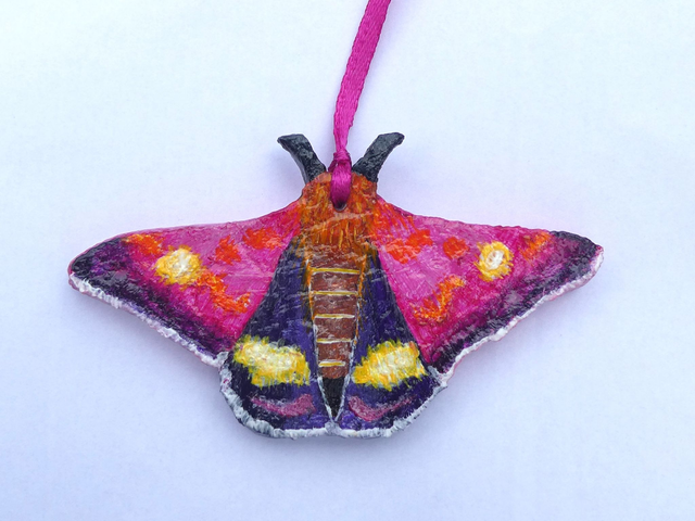 Wonderful "Animal Inspirations" Hanging Gift. "Mint Moth". With an inspirational motto on the reverse.