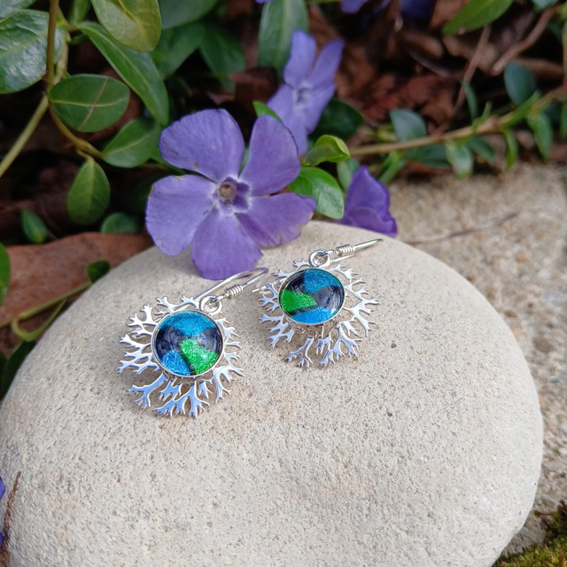 Boucles d'oreilles "Corail" en émail sur cuivre et feuille d'argent 