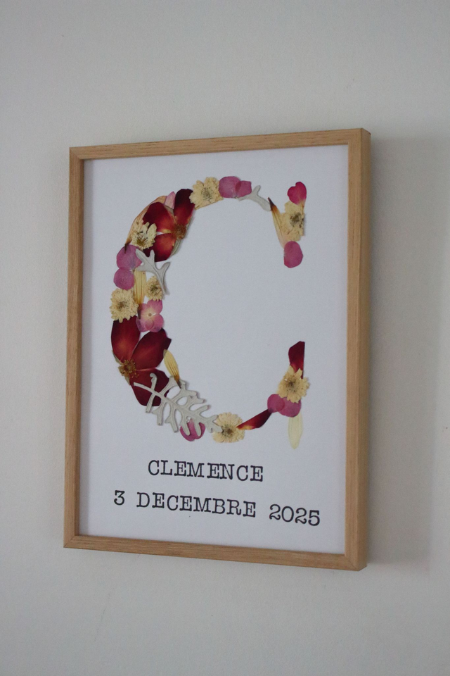 Lettre fleurie remplie personnalisée