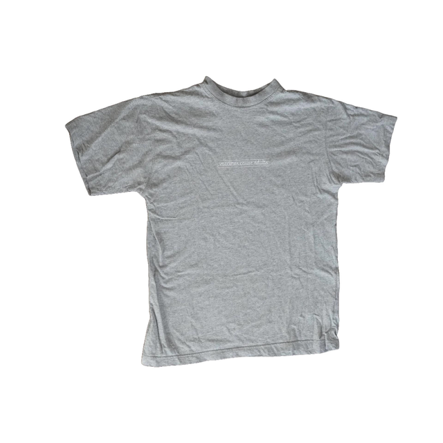 grey t-shirt "vaccines cause adults" size M