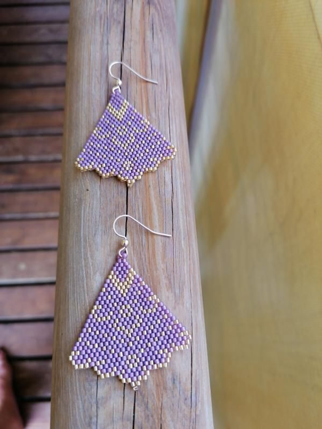 Ailes de papillon violet/or