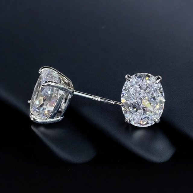 Boucles d'Oreilles Ovales Scintillantes en Argent Sterling 925