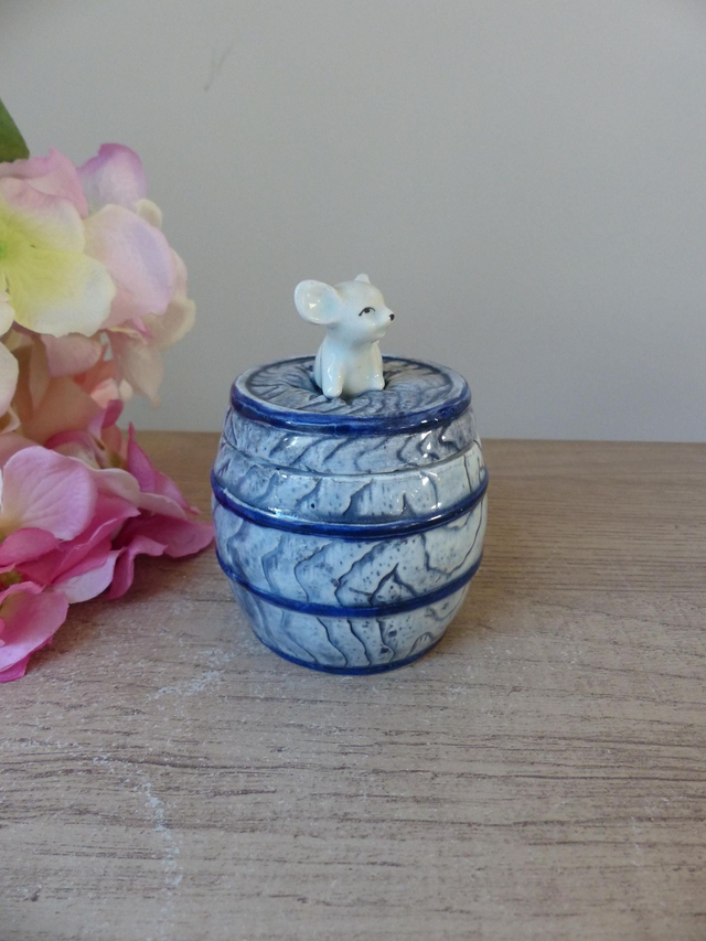 Ancienne boite en porcelaine céramique figurine renard fennec japon vintage, boite fox, boite à bijoux à sucre avec renard, cadeau pour ami