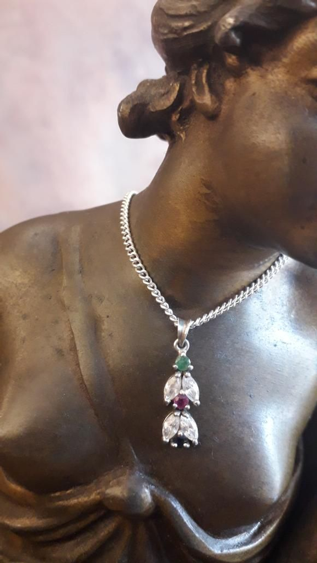 Pendentif, émeraude, rubis, saphir, zirconiums, argent 925