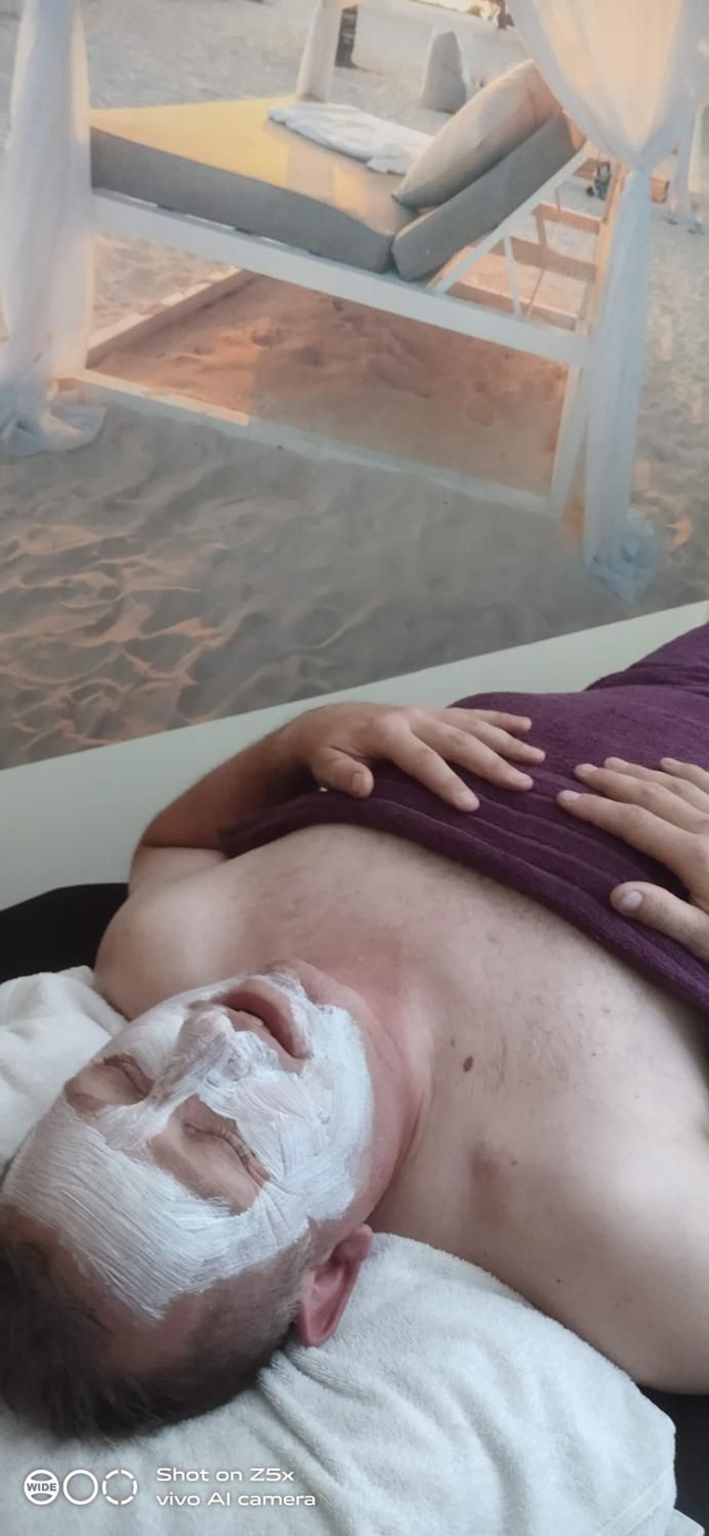 Massage and Facial Treatment 