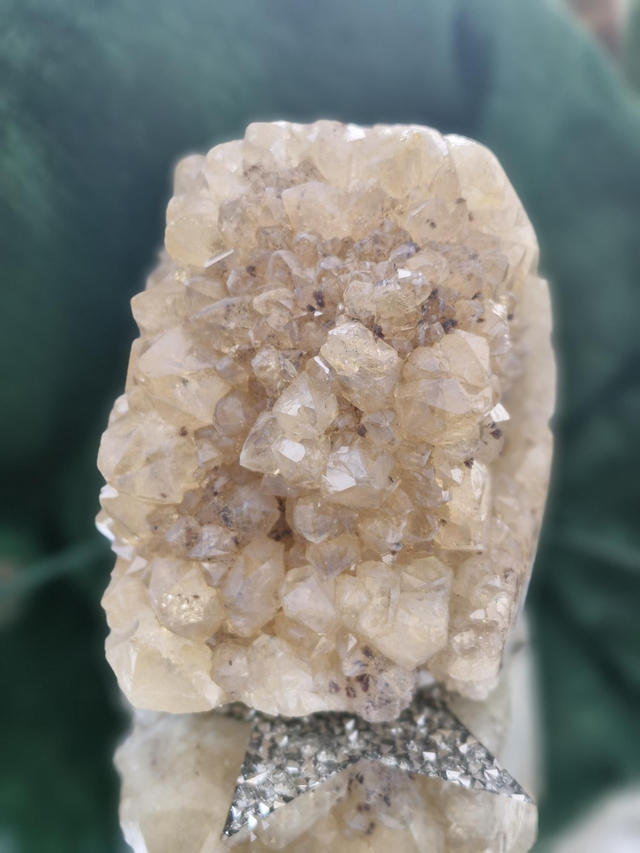 Citrine Druze