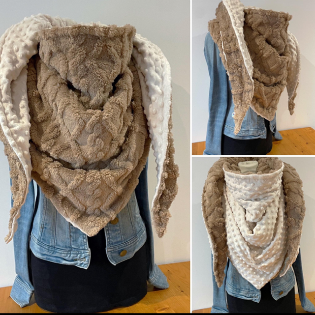 Maxi chèche, châle , écharpe « Happy Elisa Beige » doublée en polaire crème