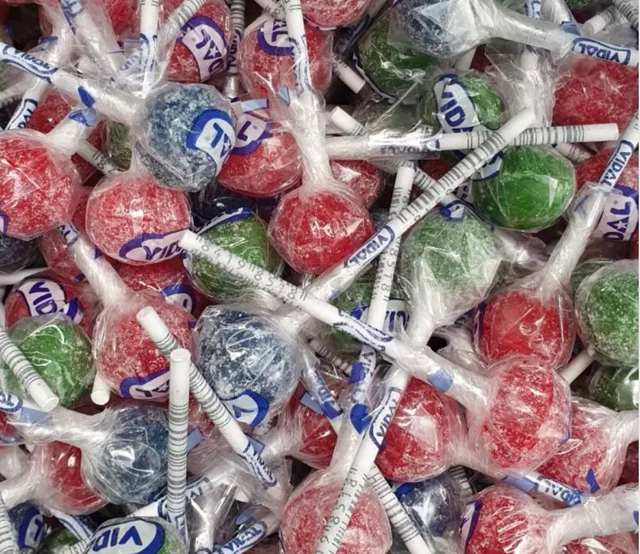 10 Sour Tongue Painters 