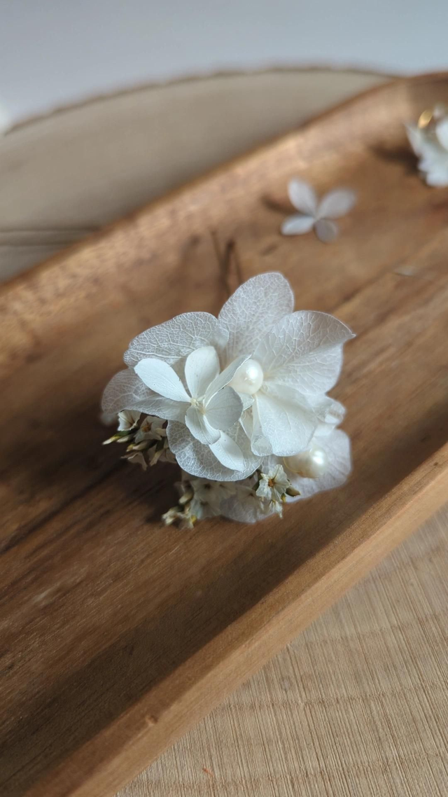 Epingles à cheveux fleurs blanches & perles d'eau douce - Cotton Bloom