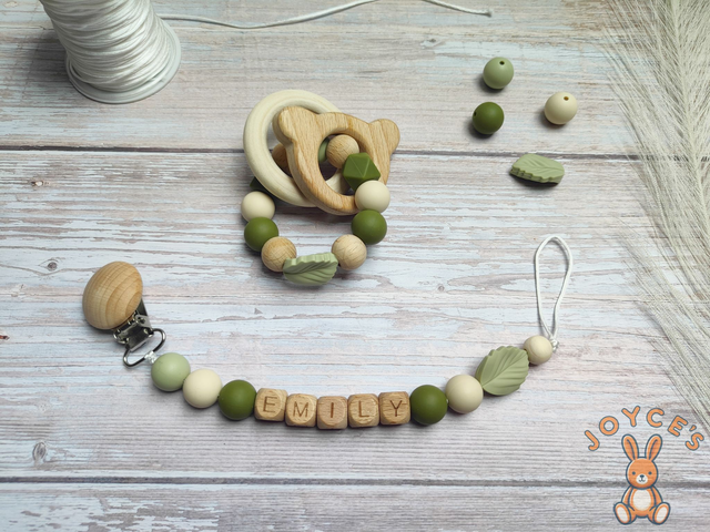 Attache tétine vert feuille -  Modèle Emily - prénom 6 lettres max
