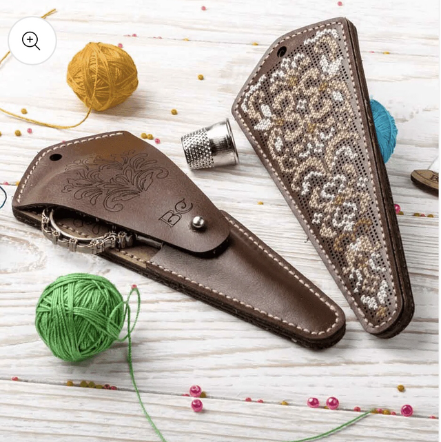 Scissor Case Needlecraft Kit - Floral Leather Scissor Case