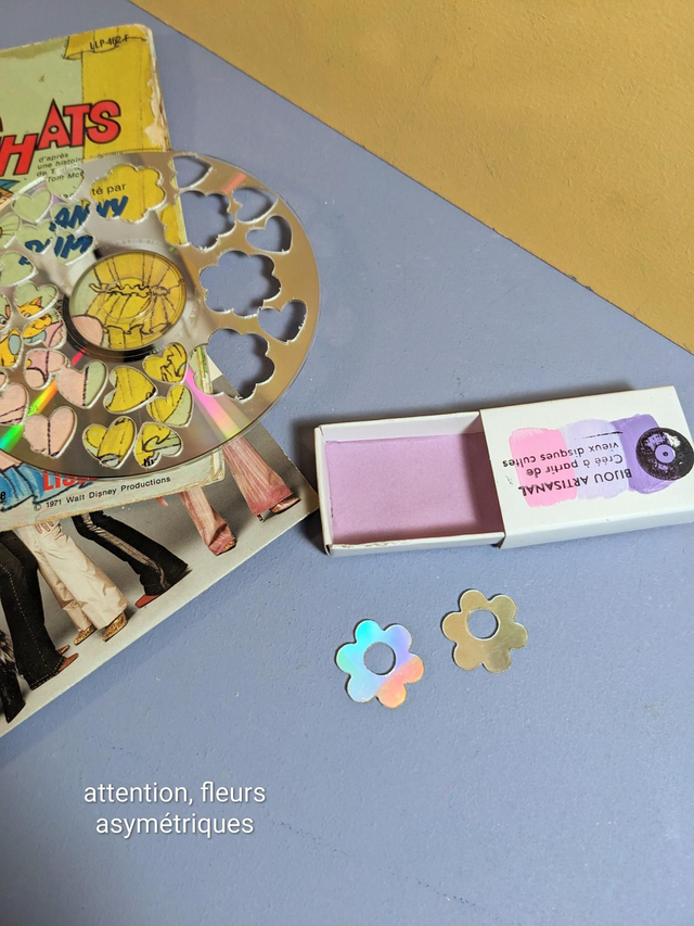 Fleurs CD (sans créoles) - L5  