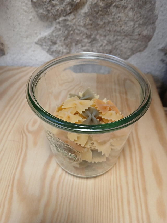 Farfelles tricolores prix pour 100g 