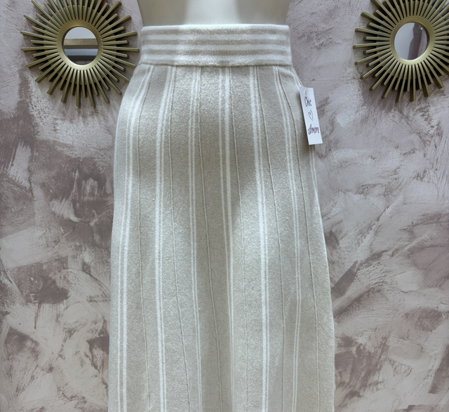 Falda punto beige