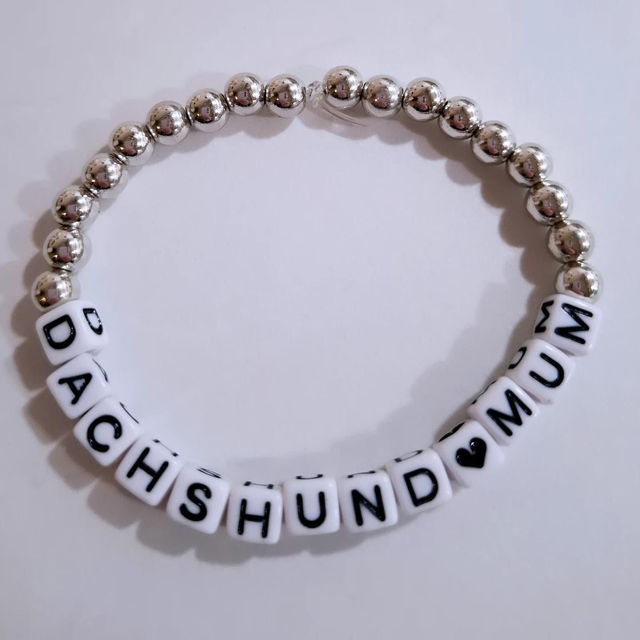 Dachshund mum silver tone beaded bracelet 