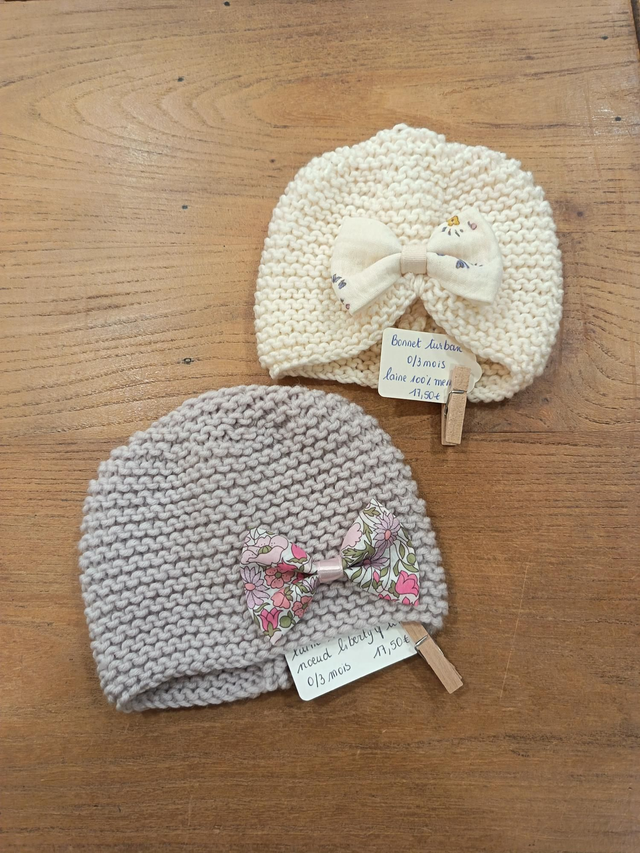 Bonnet avec noeud 0/3 mois