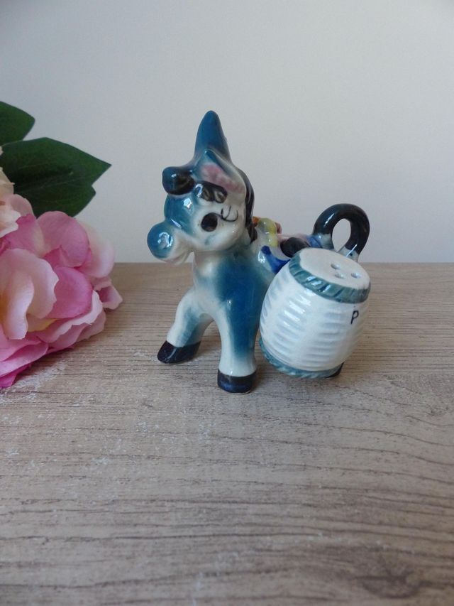 Salière et Poivrière vintage japonaises en forme d'âne, Shakers âne porteur de sel et poivre en céramique Japon, déco campagne ferme ranch