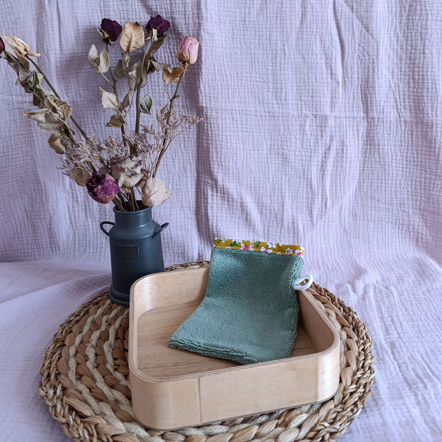 Gant Visage et Corps