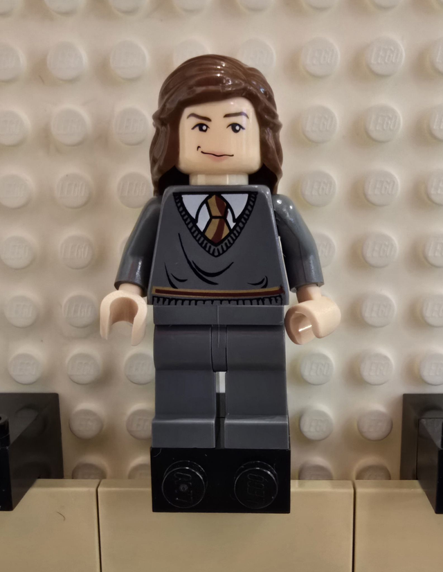 LEGO hp083 Hermione Granger Minifigur