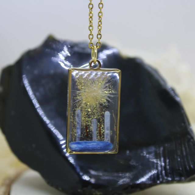 Pendentif Cyanite et graines de pissenlit