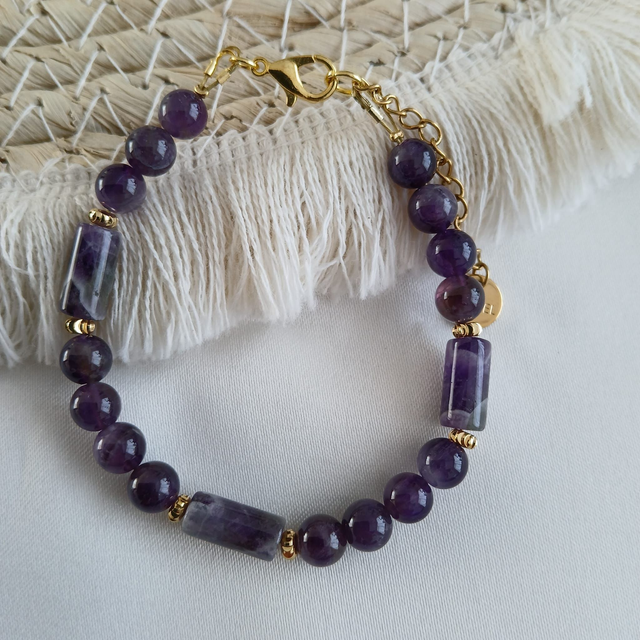 Dames armband Amethist met 3 buiskralen – stainless steel (1.243)