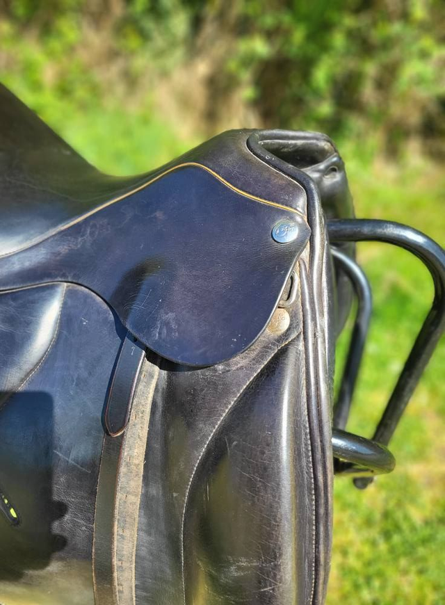 Selle de dressage Zaldi Super Kent 17,5"