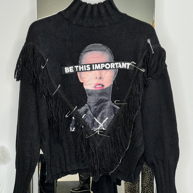 Pullover „Be this important“ schwarz 