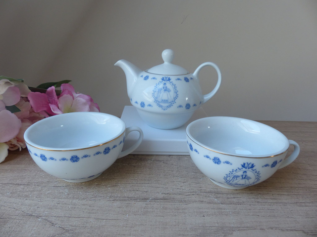 Ensemble Théière Égoïste Romantique avec 2 Tasses – Motif Floral Princesse/Duchesse – Service à Thé Vintage