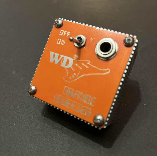 Dan Armstrong orange squeezer ギターコンプレッサー Dan Armstrong Original Orange Squeezer Compressor Guitar