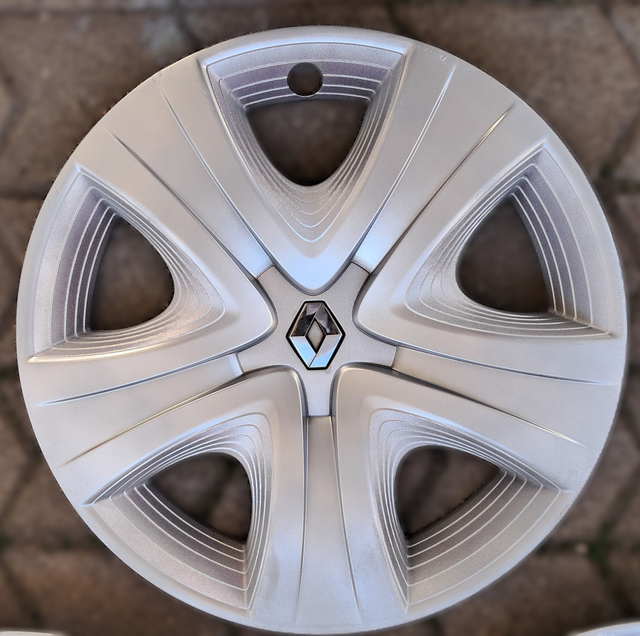 Enjoliveur Renault Clio 4/Captur modèle: Fairway 16&quot; Occasion 