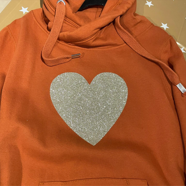 Gold Glitter Heart Cross Neck Hoodie | Tambas Prints 