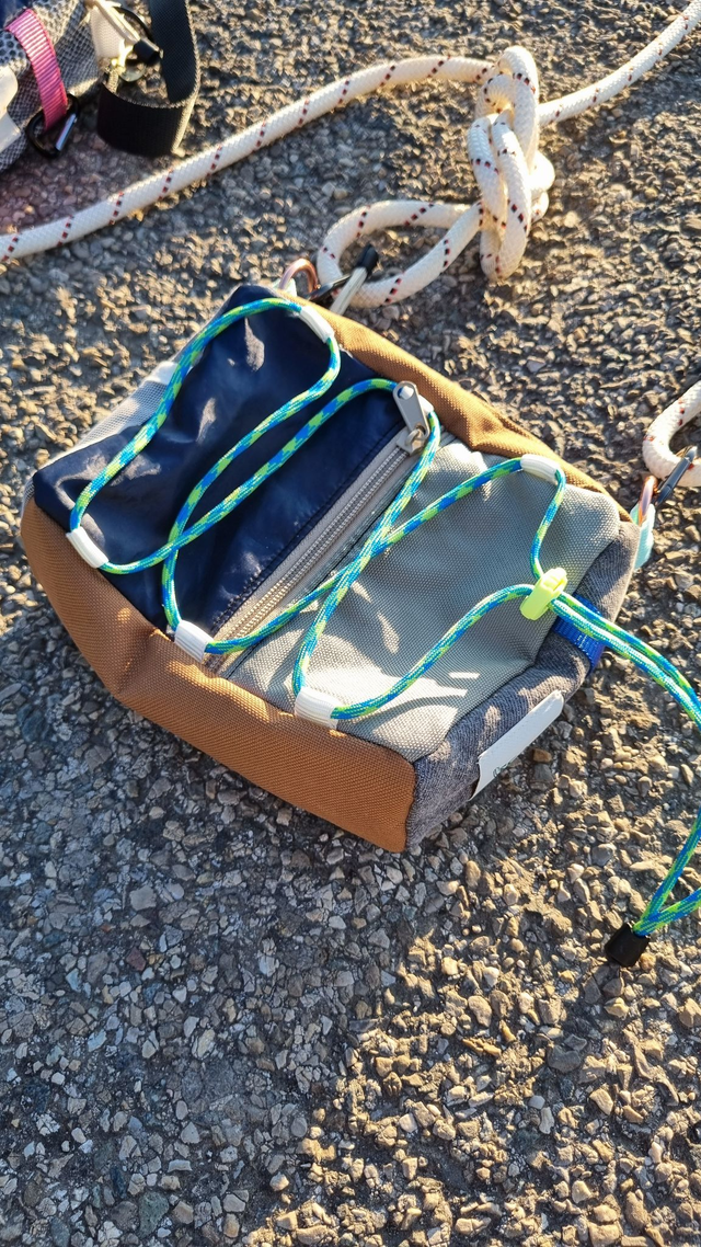 Sac upcycling dominante vert et gris