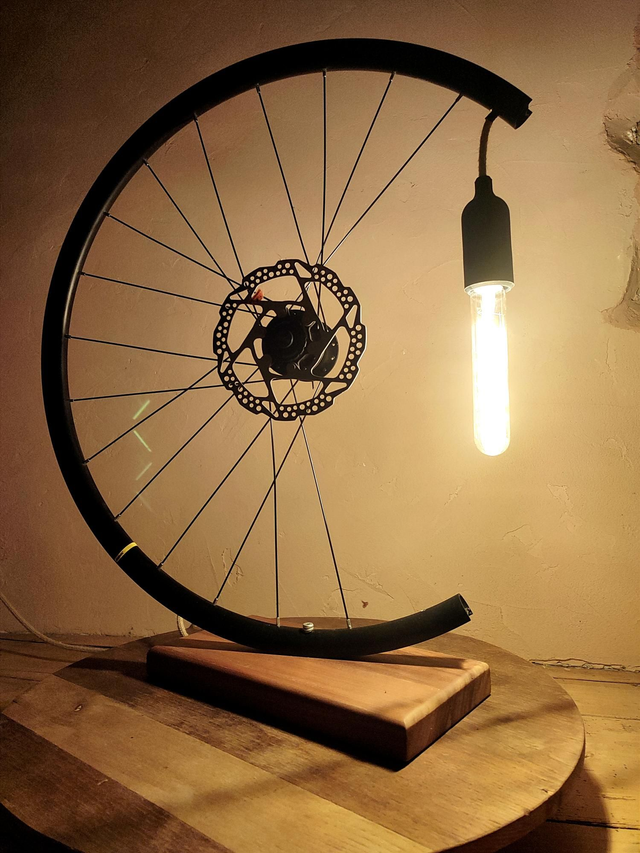 Lampe roue vélo Mavic