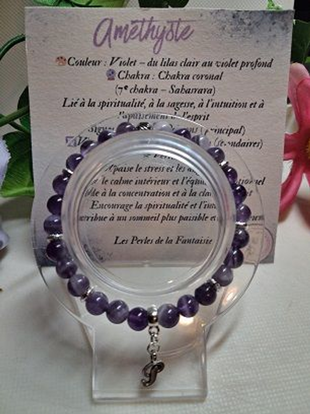 Bracelet en Améthyste + carte chakra incluse