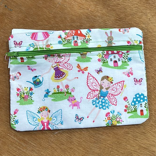 8015  Medium zip bag