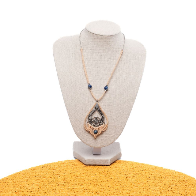 Collier Lueur d&#039;Azur – Micro Macramé, Zamac &amp; Lapis Lazuli