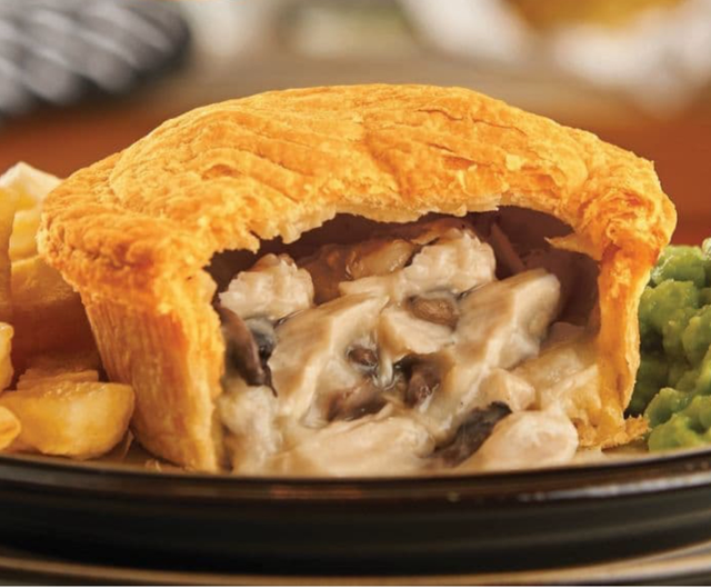 Meal Deal 5 (Any Pie+Chips+Drink)