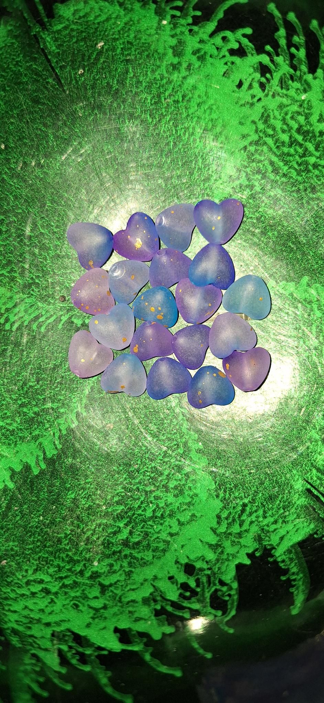 Acrylic hearts blue/purple with gold flecks