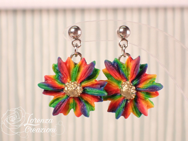 Orecchini pendenti floreali con fiore multicolore dai colori vivaci (1)